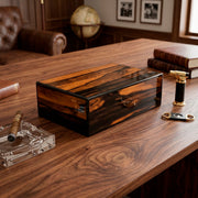 Humidor Artesanal para 40 a 50 Habanos en Madera con Detalle en Ébano