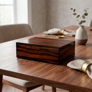 Humidor Artesanal para 40 a 50 Habanos con Chapado Afrika Abanoz